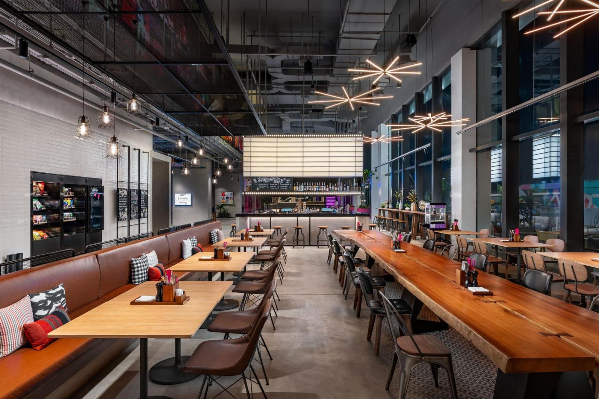 Moxy Bangkok Ratchaprasong Hotel Buitenkant foto