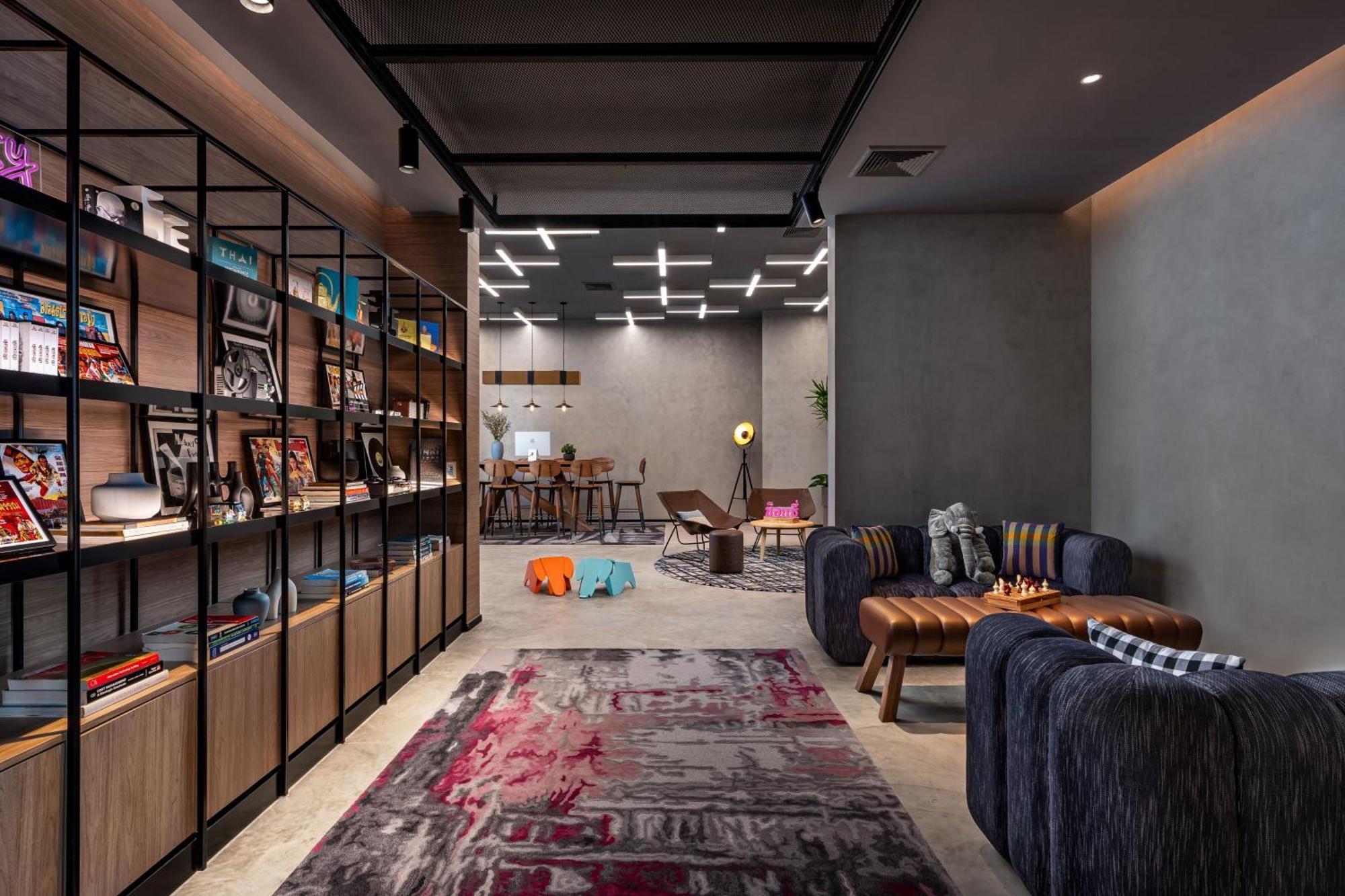 Moxy Bangkok Ratchaprasong Hotel Buitenkant foto
