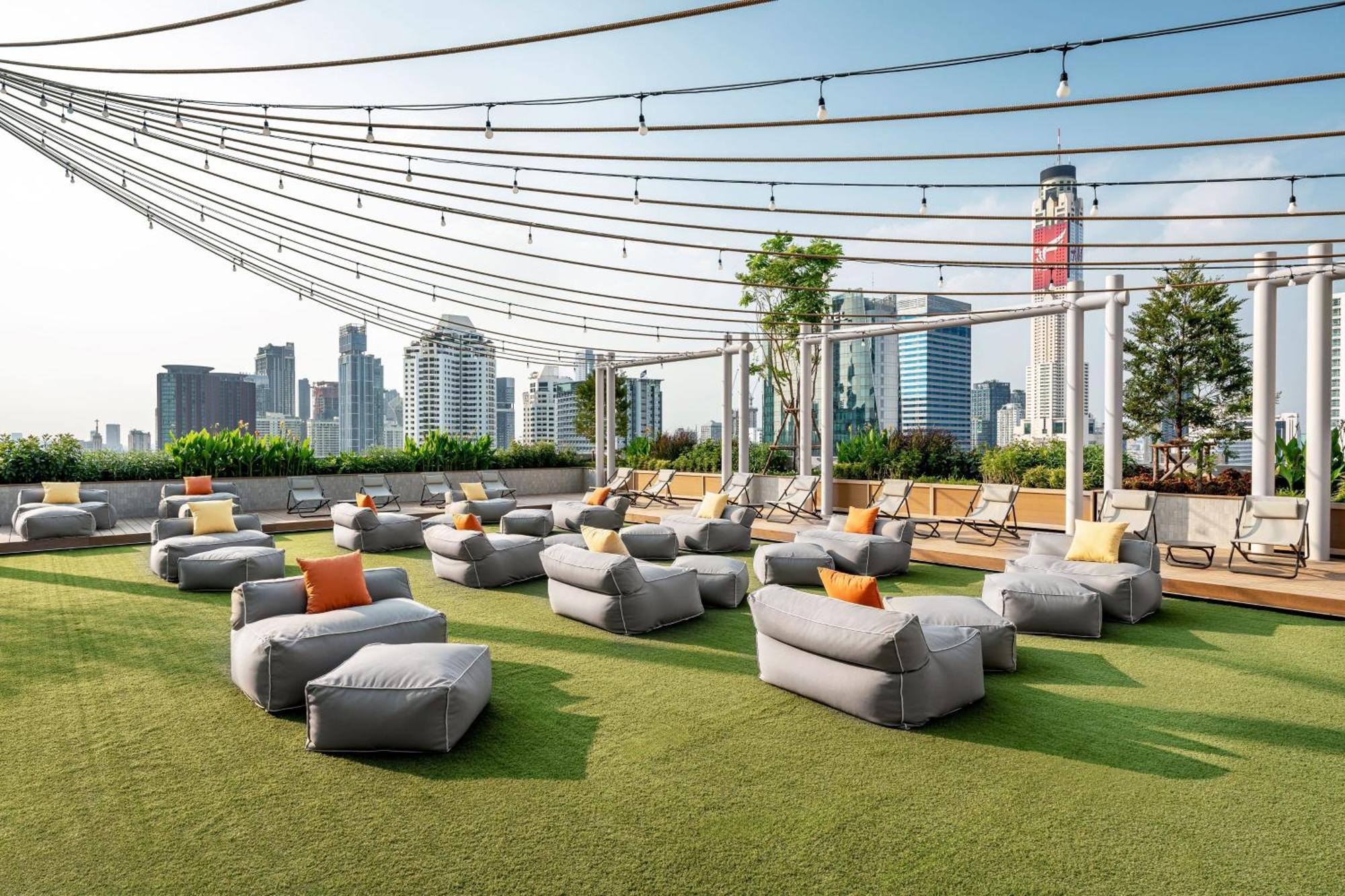 Moxy Bangkok Ratchaprasong Hotel Buitenkant foto