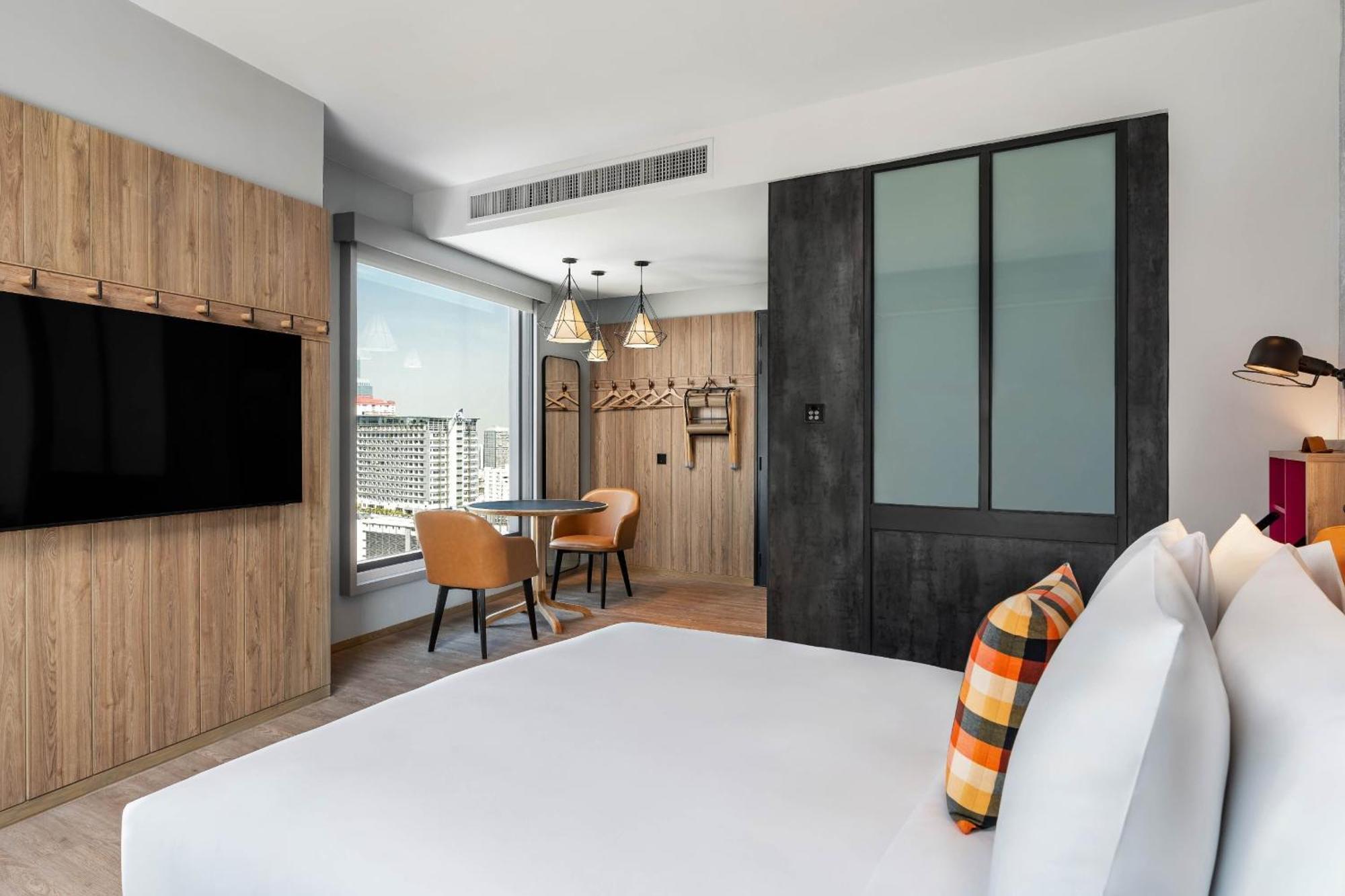 Moxy Bangkok Ratchaprasong Hotel Buitenkant foto
