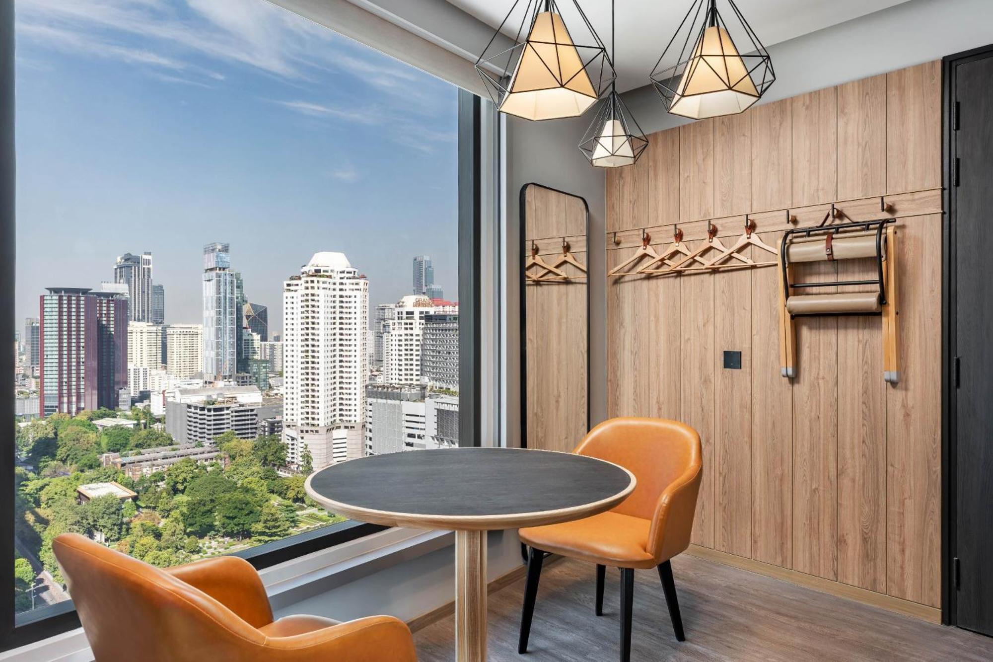 Moxy Bangkok Ratchaprasong Hotel Buitenkant foto