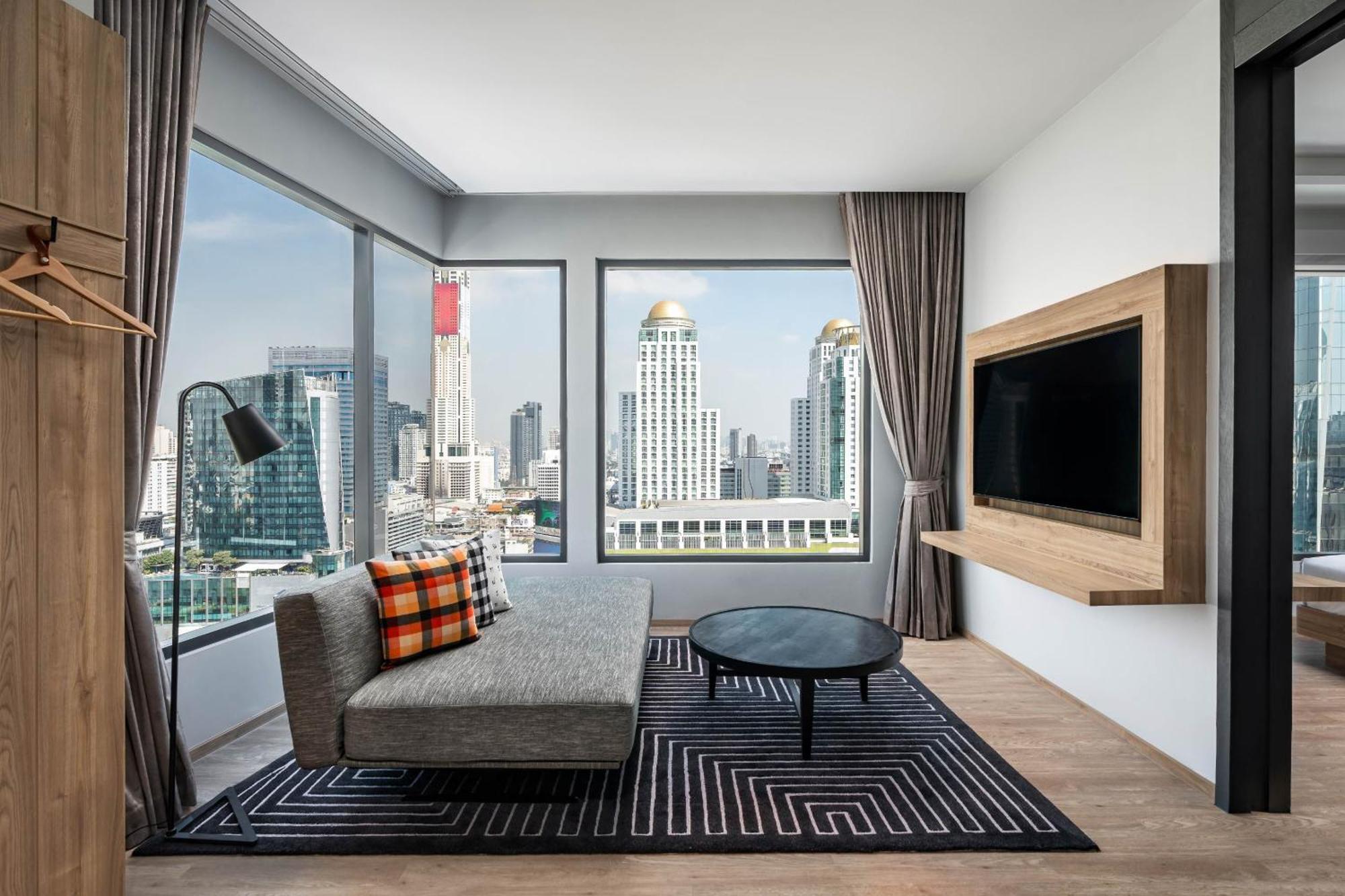 Moxy Bangkok Ratchaprasong Hotel Buitenkant foto